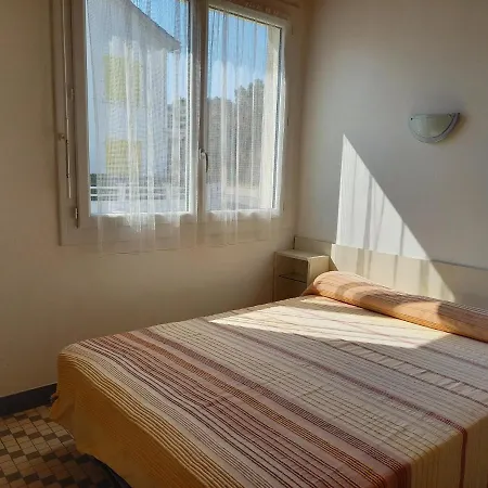 Maison à Notre-Dame-de-Monts - 6 personnes - Proche plage, jardin privatif - FR-1-540-254 Hébergement de vacances *