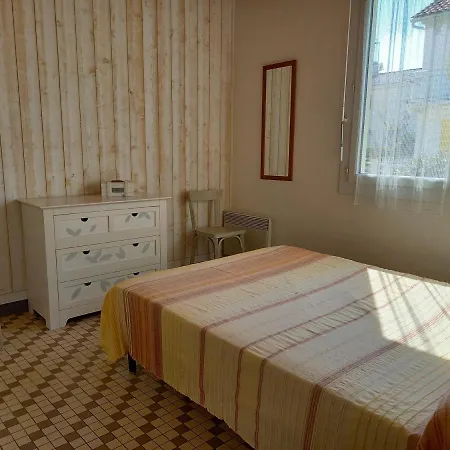 Maison à Notre-Dame-de-Monts - 6 personnes - Proche plage, jardin privatif - FR-1-540-254 Notre-Dame-de-Monts